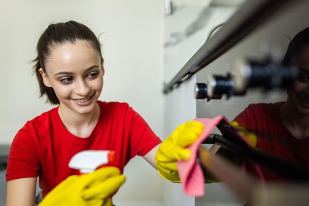 Kitchen Deep Cleaning